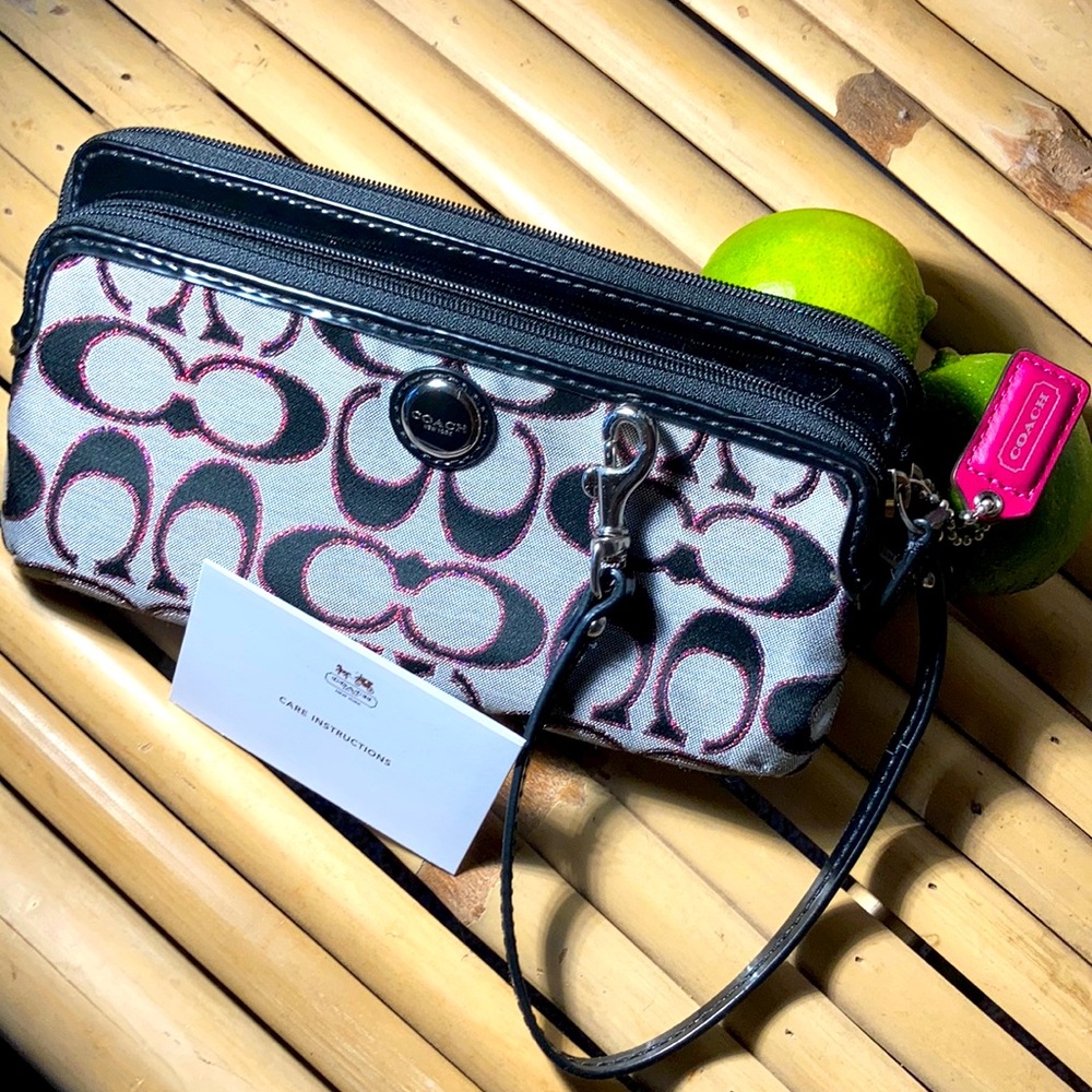 Coach Wristlet | Black and Glittery, Sparkly Pink!